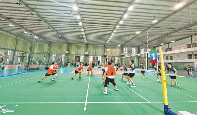 一場(chǎng)比賽和一座城