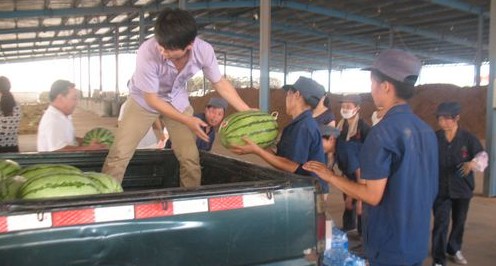 市總工會慰問生產一線職工