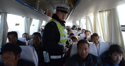 商洛：加大執(zhí)法力度 確保春運安全