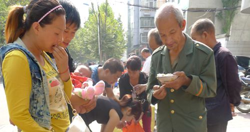 中秋前夕外地游客來商洛旅游觀光
