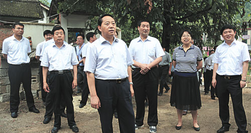 全市美麗鄉(xiāng)村示范村建設(shè)推進(jìn)會(huì)在柞水召開(kāi)