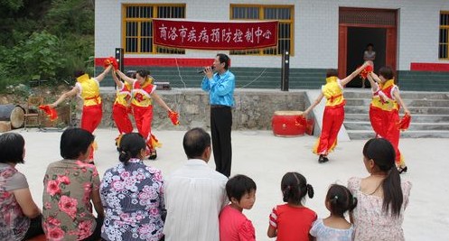 市疾控中心深入鄉(xiāng)村慶祝建黨91周年